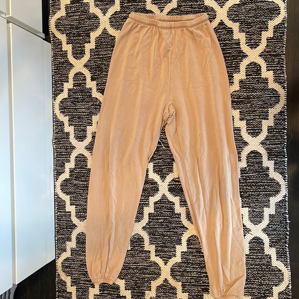Tan aerie joggers size xxs barley ever wore in good condition